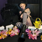 anythingbutplain (Siera Show It All) free OnlyFans content 

 profile picture