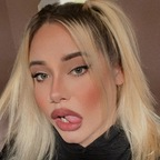 View Betsy Parr (betsy_parr) OnlyFans 49 Photos and 32 Videos leaked 

 profile picture