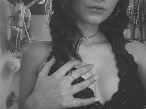 chloat222 onlyfans leaked picture 2
