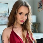 View chloe💕 (chloefoxxe) OnlyFans 1849 Photos and 79 Videos for free 

 profile picture