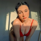 cloverbendsover (Clover) OnlyFans Leaked Pictures & Videos 

 profile picture
