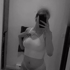 dizzyqueen0 OnlyFans Leak (98 Photos and 32 Videos) 

 profile picture