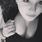 frooty.booty (Courtney💋) free OnlyFans Leaked Videos and Pictures 

 profile picture