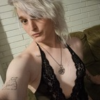 View gwyndolints OnlyFans content for free 

 profile picture