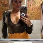 jenni101876 OnlyFans Leak 

 profile picture