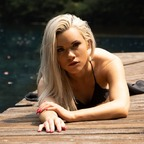 julia_lynnofficial OnlyFans Leaks 

 profile picture