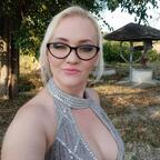 View liapierce OnlyFans content for free 

 profile picture