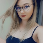 View little_miss_mae (Mae 💕) OnlyFans 442 Photos and 61 Videos gallery 

 profile picture