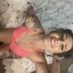 lovemeb (Mikki2mack) OnlyFans Leaks 

 profile picture