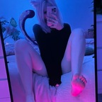 View LunaLunaticOfficial (lunalunaticofficial) OnlyFans 74 Photos and 32 Videos for free 

 profile picture