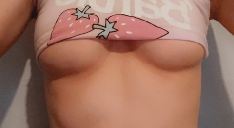 Header of meganrosexxo