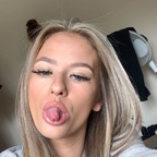 View millieclarke44 OnlyFans content for free 

 profile picture