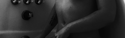 Header of niyarose98