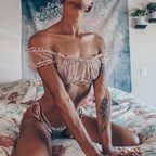 queenie_bee (🌻ℚ𝕦𝕖𝕖𝕟𝕚𝕖🌻) OnlyFans Leaked Videos and Pictures 

 profile picture