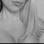 Get Free access to @roseylee666 (Rosey) Leaked OnlyFans 

 profile picture