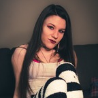 View roxiecage OnlyFans content for free 

 profile picture