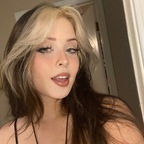 View sasha💋 (sashamoonx) OnlyFans 256 Photos and 44 Videos for free 

 profile picture