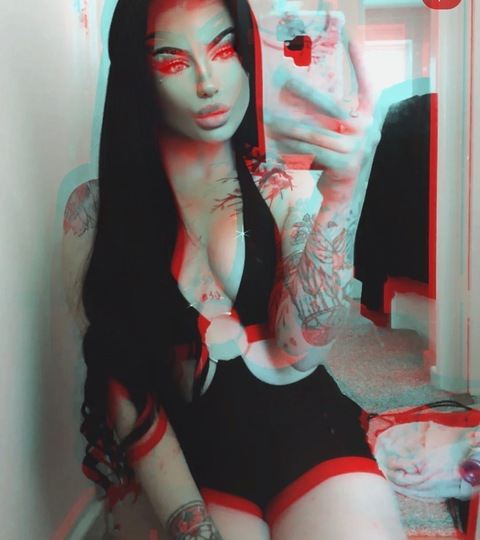 Header of sassycow