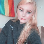 View strawberryblondephoenix OnlyFans content for free 

 profile picture