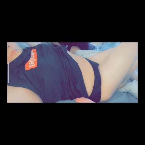 thiccandprettee onlyfans leaked picture 2
