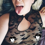 View torviid (🍑Thick slut🍑) OnlyFans 101 Photos and 32 Videos gallery 

 profile picture