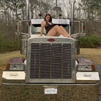 Hot @trucker_gurl30 leaks Onlyfans photos for free 

 profile picture