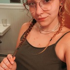 View tryppinhippie (Tryppinhippie) OnlyFans 385 Photos and 32 Videos gallery 

 profile picture