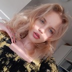 View Alexandra (u132175013) OnlyFans 49 Photos and 32 Videos gallery 

 profile picture