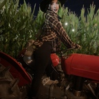 urlocalgothgf OnlyFans Leak 

 profile picture