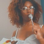velvethoneybee (Velvet Honey Bee) free OnlyFans Leaked Pictures and Videos 

 profile picture