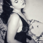 View verastelline (Rose) OnlyFans 49 Photos and 32 Videos gallery 

 profile picture