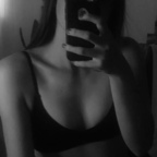 Free access to yourqueenemma Leaked OnlyFans 

 profile picture